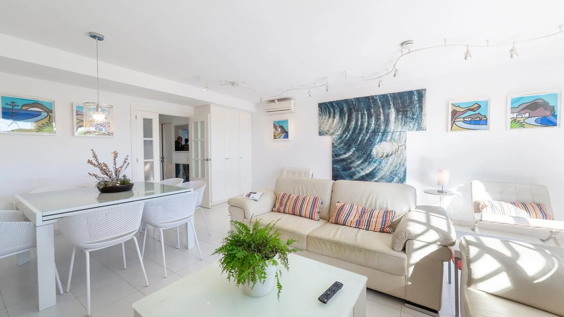 Casa Minuni Villa Almeria 0*,